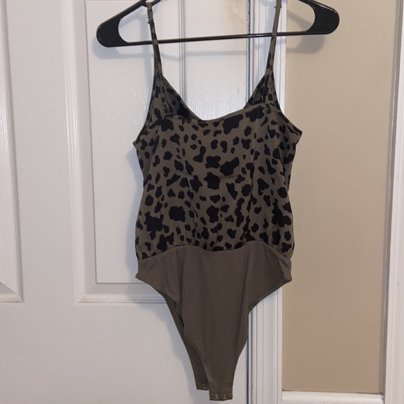 Forever 21 bodysuit - Picture 2 of 3
